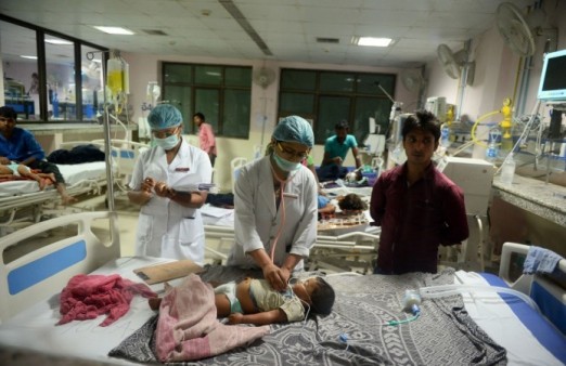 अक्सिजन र औषधिको अभावमा भारतको एक सरकारी अस्पतालमा महिनामा ४९ बालबालिकाको मृत्यु