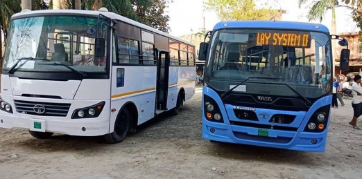 नेपालगञ्ज उपमहानगरपालिकाले नेपालगञ्जमा महिलामैत्री बस सञ्चालन गर्न ल्याएको सुविधा सम्पन्न बस । चालु आर्थिक वर्षमै छ वटा महिलामैत्री बस नेपालगञ्जमा सञ्चालन गरिने भएको छ । तस्वीरः भेषराज बस्नेत/रासस, राँझा (बाँके)