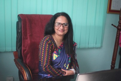 रुक्मिणी भट्ट(विभागिय प्रमुख) - कर्मचारी अवकाश कोष व्यवस्थापन कार्यलय कोषनिर्देशक 