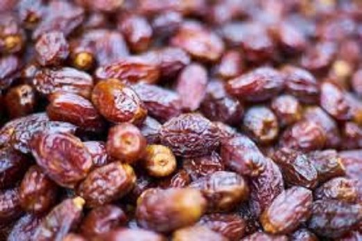 Eat dates instead of sugar