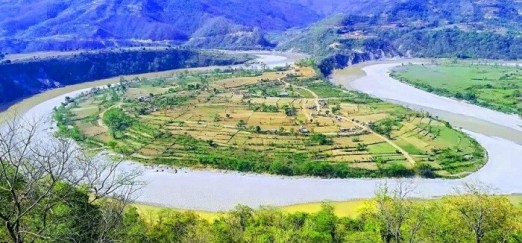 टिकटक बनाउने क्रममा कालीगण्डकीमा एक महिला बेपत्ता