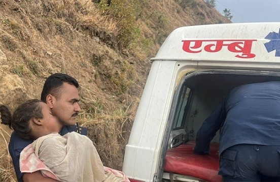 काभ्रेको रोशीमा आगलागी, २ बालबालिका घाइते