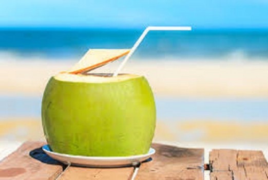 10 benefits of drinking coconut water