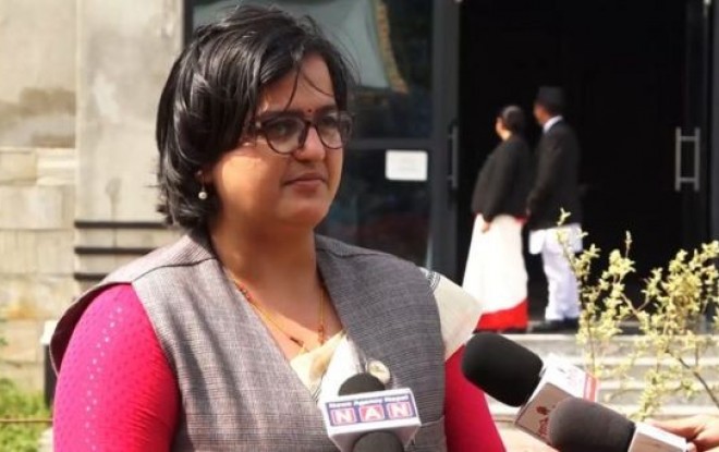 चोलेन्द्र राणाको नियन्त्रणबारे रञ्जु दर्शनाको प्रश्न, &lsquo;कानुनी प्रक्रिया स्पष्ट हुनुपर्छ&rsquo;