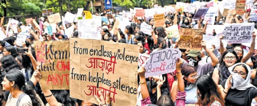 हिलाले पुरुषमाथि विश्वास गर्न किन छाडे?&rsquo; दिल्लीका छात्राको नाराप्रति शिवराज चौहानको प्रश्न