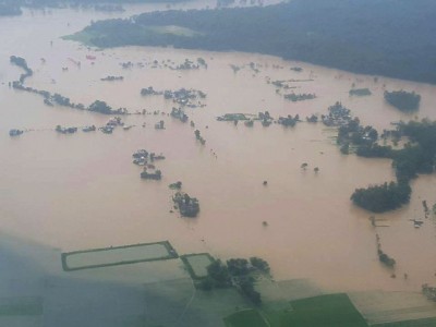1503902690Flood-at-chitawan.jpg