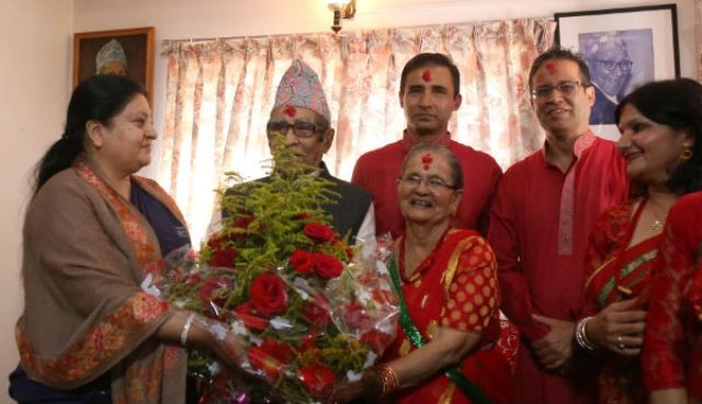 वेब तस्विर