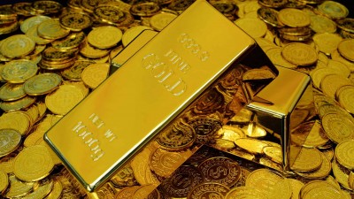 1670909480gold-3-16.9.jpg