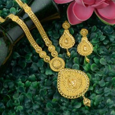 1673509123gold-2.jpg