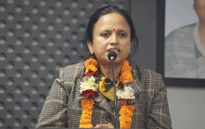 1673960231Rekha4.jpg