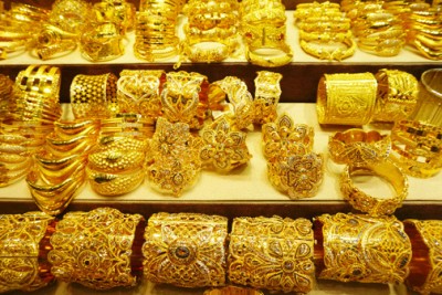 1683788015nepal-gold-jewellery.jpg