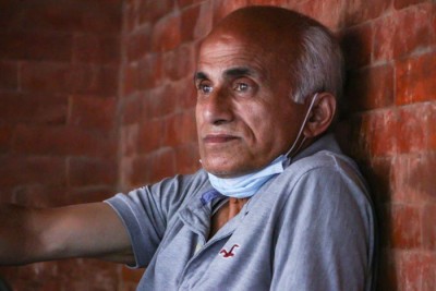 1784884376dr-kc.jpg