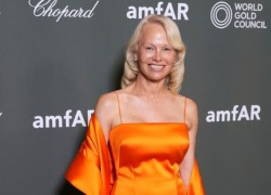 1788859491ap-pamela-anderson-0892026100037-1000x0.jpg